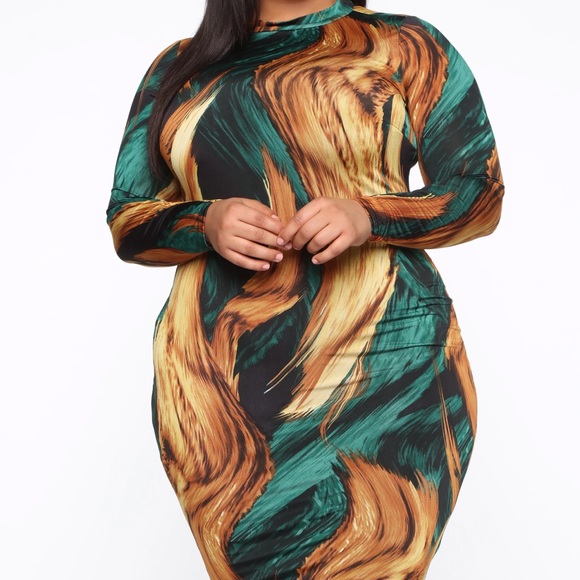 Fashion Nova Bodycon Dress - Picture 3 of 10